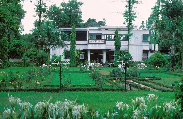 1998 - Sneha Hotel in Nepalganj - West-Nepal: Landschaft