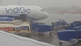 Delhi Flughafen im Regen - IND-Blog-Bilder