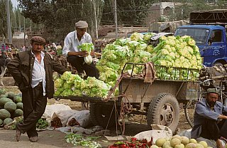 1998 - Salath&auml;ndler in Kashgar - China: Land und Leute