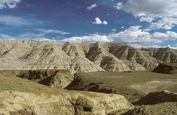 1998 - Sandsteinfelsen bei Tsaparang - West-Tibet: Landschaft