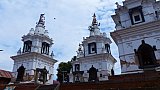 2015 - Besch&auml;digungen an Tempelt&uuml;rmchen in Pashupatinath - NEP-Erdbeben