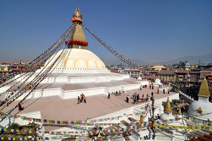 2015 - Bodnath Stupa in Kathmandu, Nepal - Kathmandu-Tal: Sehensw&uuml;rdigkeiten