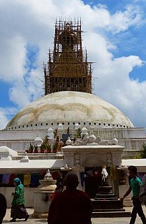 2015 - Bodnath Stupa in Kathmandu - Kathmandu-Tal: Sehensw&uuml;rdigkeiten