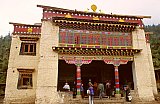 1998 - Dorfkloster im Humla-Karnali-Tal - West-Nepal: Land und Leute