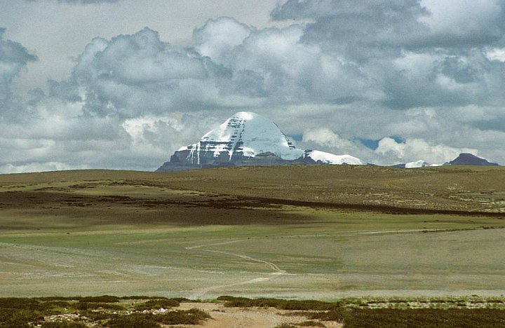 1998 - Tibetisches Hochplateau in gr&uuml;n - West-Tibet: Landschaft