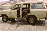 1998 - Jeep nach Flussdurchfahrt - Tibet Blog
