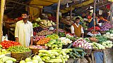 Bazar am Ufer des Dal See - Jammu & Kashmir: Land und Leute