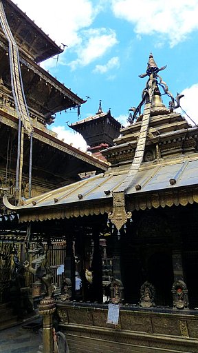 2015 - Der Goldene Tempel von Pathan - Kathmandu-Tal: Sehensw&uuml;rdigkeiten
