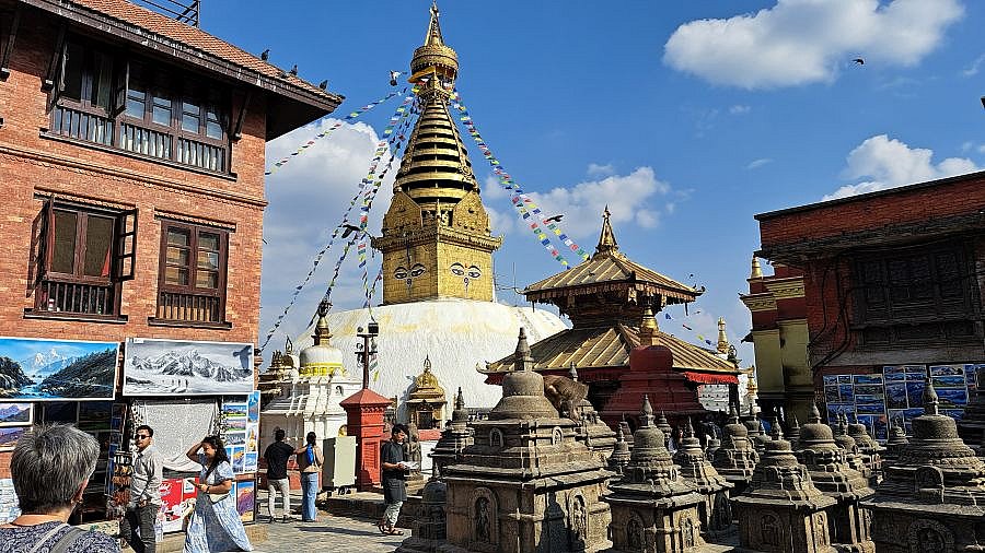 Swayambunath Stupa - Kathmandu-Tal: Sehensw&uuml;rdigkeiten