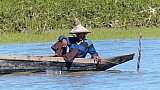 Gem&uuml;tliches Fischen auf dem Kaladan-Fluss - West-Myanmar: Land und Leute