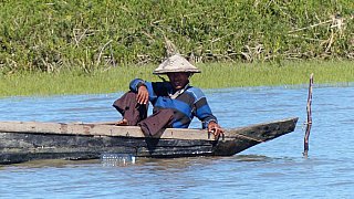 Gem&uuml;tliches Fischen auf dem Kaladan-Fluss - West-Myanmar: Land und Leute