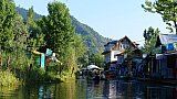 Einkaufsstra&szlig;e auf dem Dal See. - Jammu & Kashmir: Landschaft