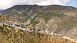 Blick auf das Dhandrumping Kloster - S&uuml;d-Ost-Tibet: Sehensw&uuml;rdigkeiten