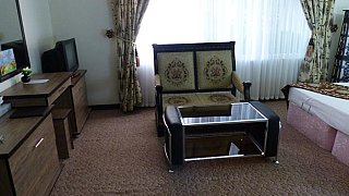 Zimmer im Marageh Grand Hotel - Nord-Iran: Essen & Schlafen