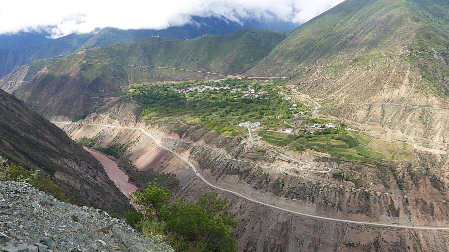 Blick &uuml;ber das Mekong-Tal - S&uuml;d-Ost-Tibet: Landschaft