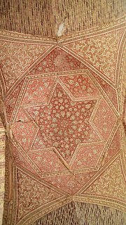 &Uuml;berw&ouml;lbter Rundgang des Oldjeitu-Mausoleum in Sultaniye - Nord-Iran: Sehensw&uuml;rdigkeiten