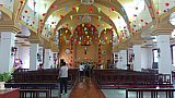 Altarraum in der katholischen Kirche in Markham - S&uuml;d-Ost-Tibet: Sehensw&uuml;rdigkeiten