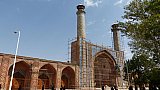 Eingang zur Freitagsmoschee in Qazvin vom Innenhof - Nord-Iran: Sehensw&uuml;rdigkeiten