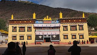 Kloster in Markham - S&uuml;d-Ost-Tibet: Sehensw&uuml;rdigkeiten