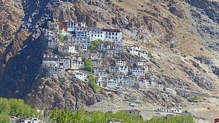 Blick von Padum zur Karsha Gonpa - Zanskar: Sehensw&uuml;rdigkeiten