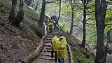 Aufstieg zur Roodkhan Festung im Regen - Iran-Blog