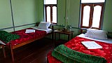 Doppelzimmer im Oasis Eco Resort in Kamphelet - West-Myanmar: Essen & Schlafen