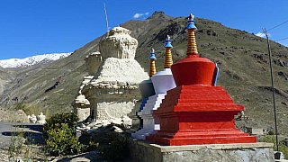 Chorten beim Stongde Kloster - Zanskar: Sehensw&uuml;rdigkeiten
