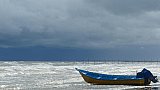 Boot am Strand - Nord-Iran: Landschaft