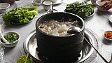 Tibetischer Hotpot - S&uuml;d-Ost-Tibet: Essen & Schlafen