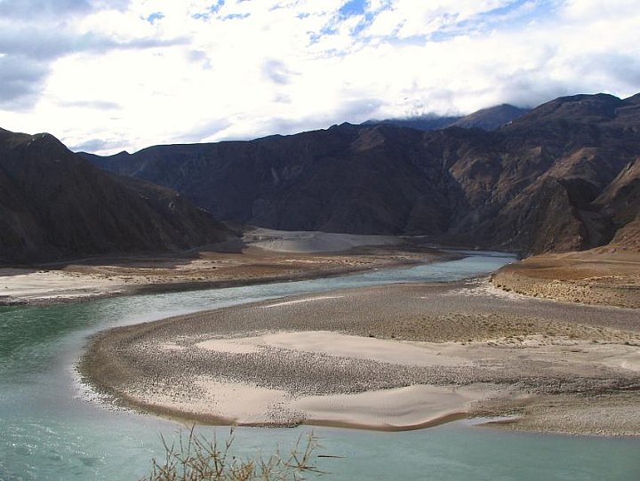 Yarlung Tsangpo Tal in Tibet - Zentral-Tibet: Landschaft