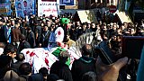 Darsteller eines schwerverletzten K&auml;mpfers aus Imam Hussains Gefolgschaft - Nord-Iran: Land und Leute