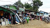 Hauptstra&szlig;e in Mindat - West-Myanmar: Land und Leute