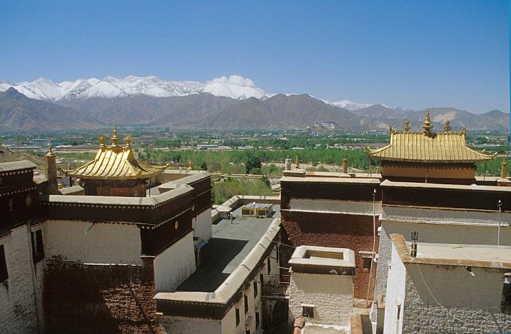 2006 - Ausblick von den D&auml;chern des Sera Kloster - Zentral-Tibet: Sehensw&uuml;rdigkeiten
