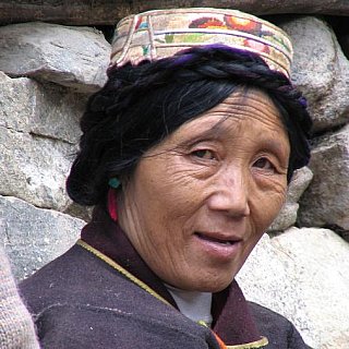 2006 - Tibeterin aus Tsmogo Village - Zentral-Tibet: Land und Leute