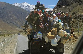 2006 - Tibeter unterwegs - Zentral-Tibet: Land und Leute