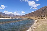 2006 - Flusstal des oberen Kyichu - Zentral-Tibet: Landschaft