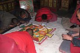 2006 - Sand-Mandala im Reting Kloster - Zentral-Tibet: Land und Leute