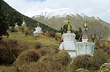 2006 - Chorten beim Reting Kloster - Zentral-Tibet: Landschaft