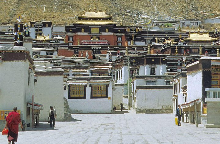 2006 - Tashilunpo Kloster in Shigatse - Zentral-Tibet: Sehensw&uuml;rdigkeiten