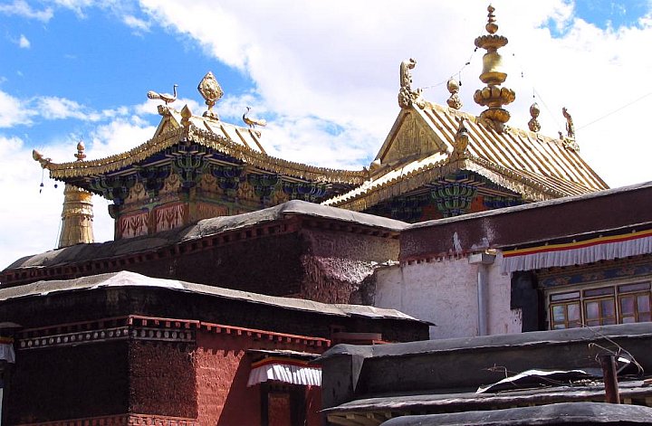 2006 - Die goldenen D&auml;cher des Tashilunpo Klosters - Zentral-Tibet: Sehensw&uuml;rdigkeiten