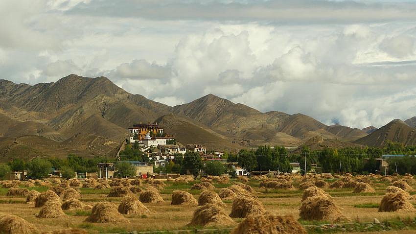 Landschaft zwischen Gyantse und Shigatse - Zentral-Tibet: Landschaft