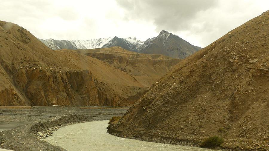 Trisuli-Fluss  - Zentral-Tibet: Landschaft