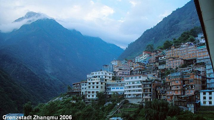 Alte Grenzstatioin Zhangmu - Zentral-Tibet: Landschaft