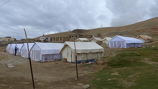 Ladakh Camp am Ufer des Tso Moriri - Ladakh: Essen & Schlafen