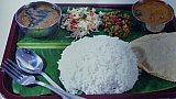 Essen im Titu's Banana Leaf Restaurant - Zentral-Myanmar: Essen & Schlafen