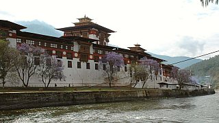 Punakha Dzong 2005 - Zentral-Bhutan: Sehensw&uuml;rdigkeiten