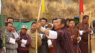 Bogenschie&szlig;en - Thimphu-Punakha: Land und Leute