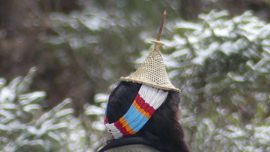 Befestigungsschmuck f&uuml;r den Laya-Hut - Thimphu-Punakha: Land und Leute