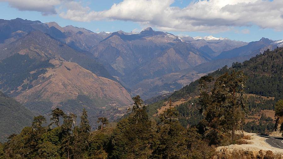 Berglandschaft in Bhutan - Zentral-Bhutan: Landschaft