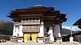Gangtey Kloster im gleichnamigen Ort im Phobjikha-Tal - Zentral-Bhutan: Sehensw&uuml;rdigkeiten